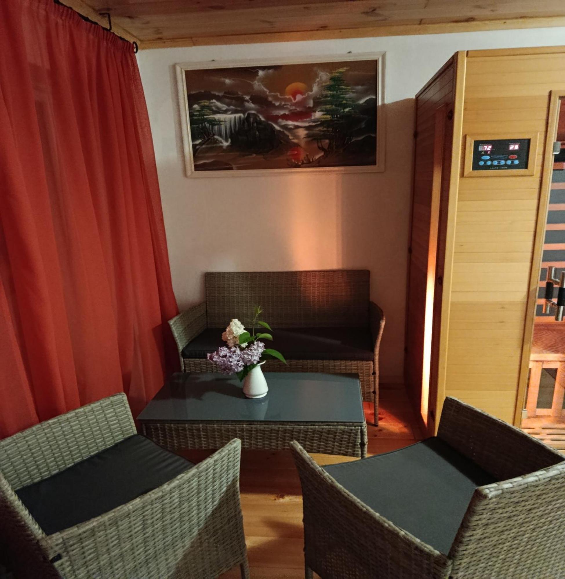 Erzsebet Vendeghaz Es Apartman Hajdúszoboszló 外观 照片